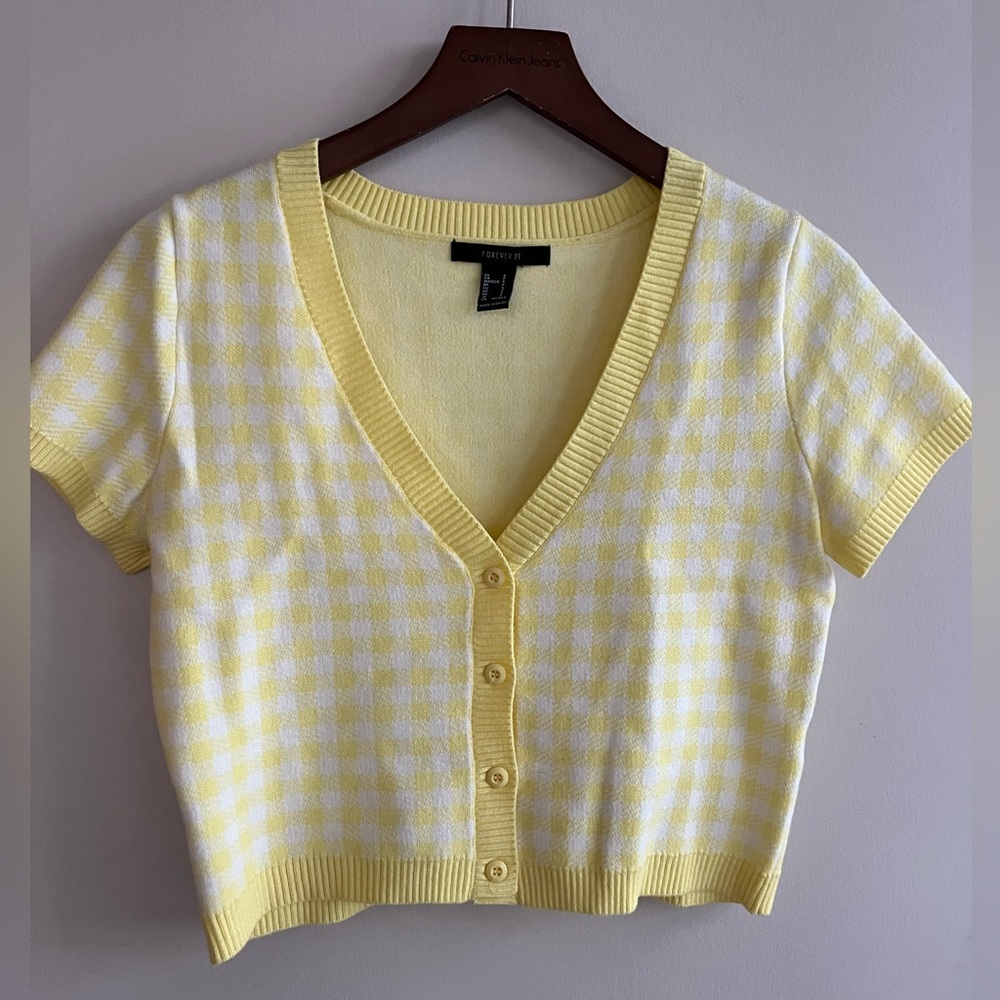 Cropped soft yellow gingham print sweater coord set